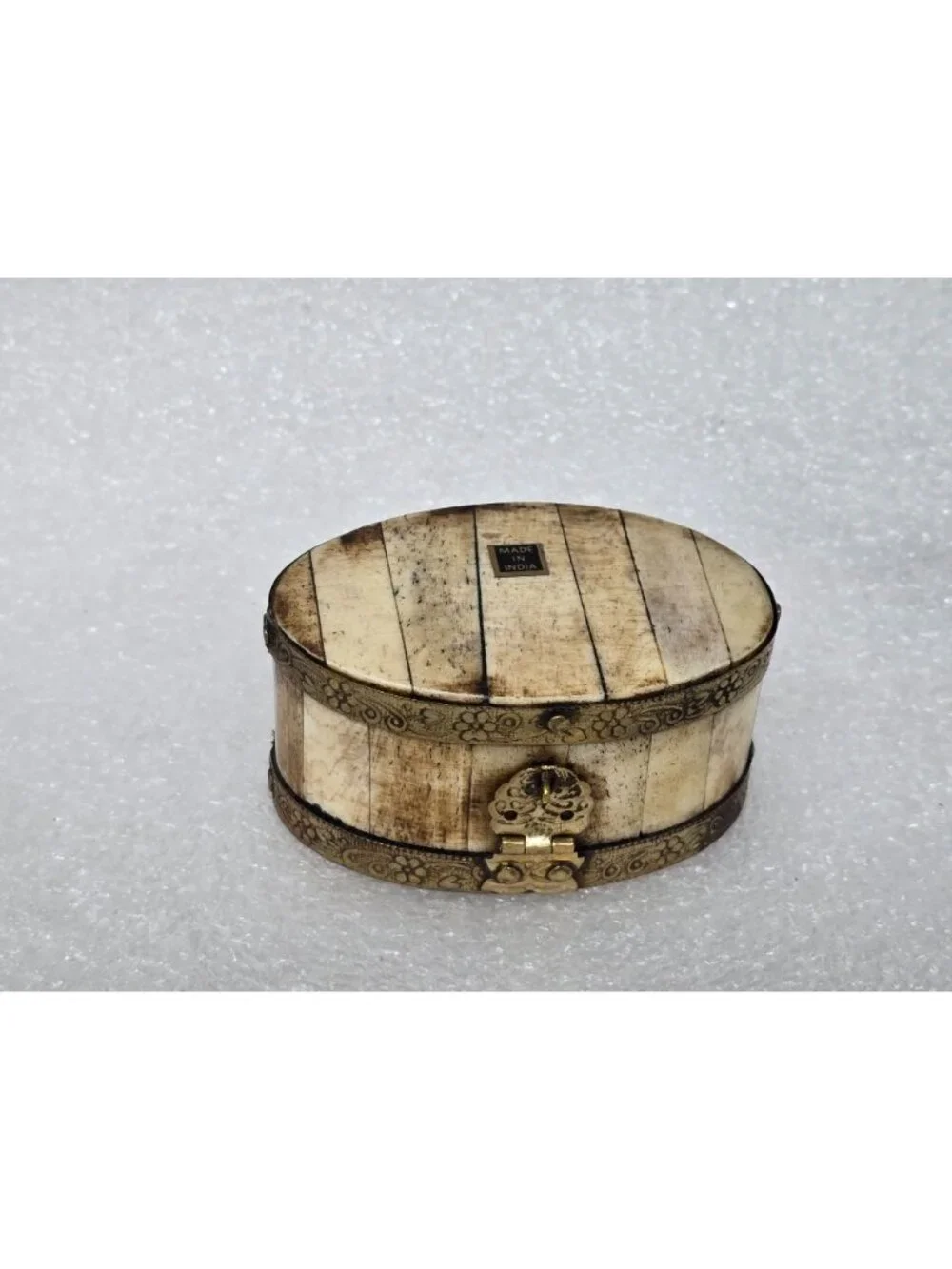 Vintage Oval Trinket Box With Floral Brass Engraving & Bone Inlay Made In India